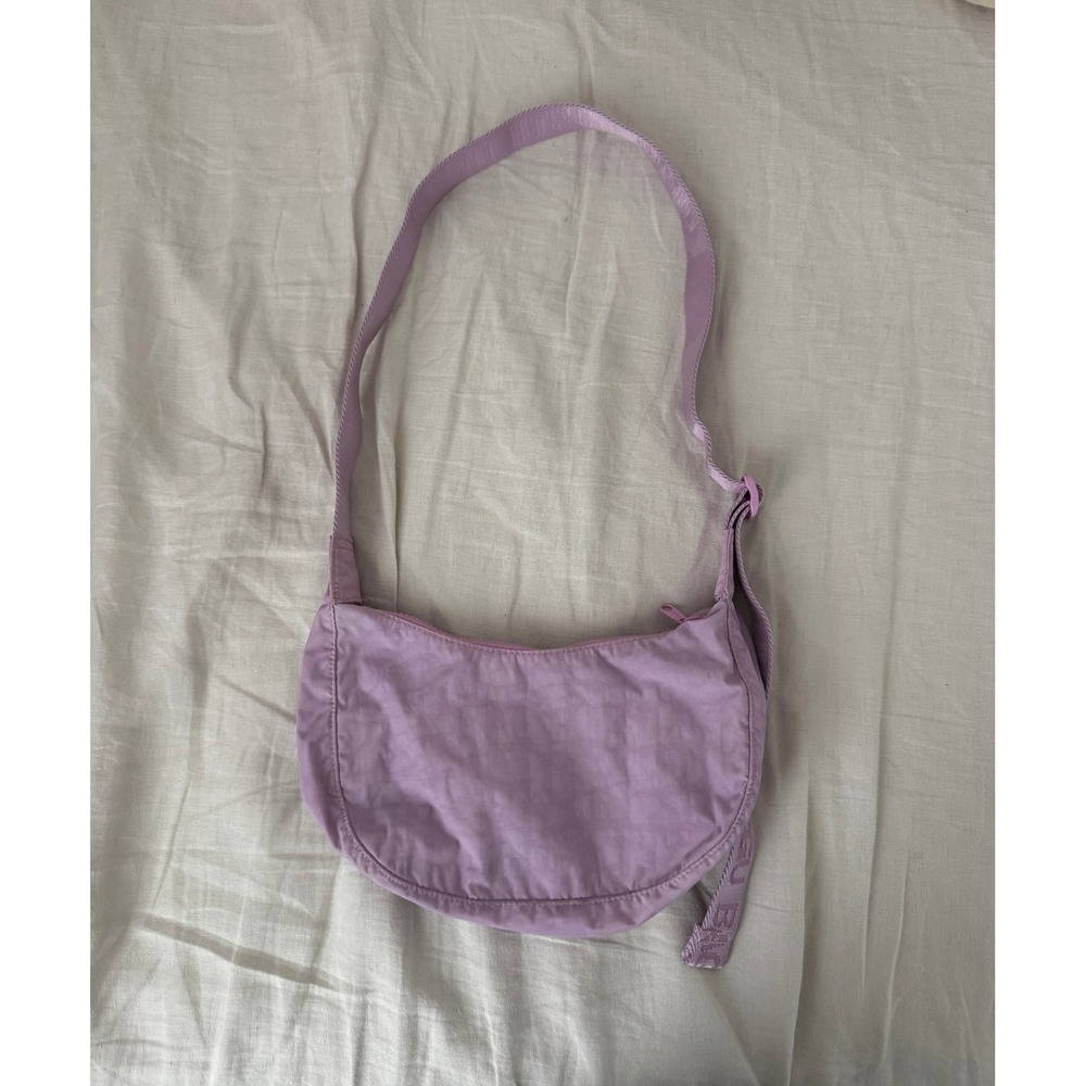 Baggu Small Nylon Crescent Bag Dusty Pink Lavender Crossbody Adjustable Strap